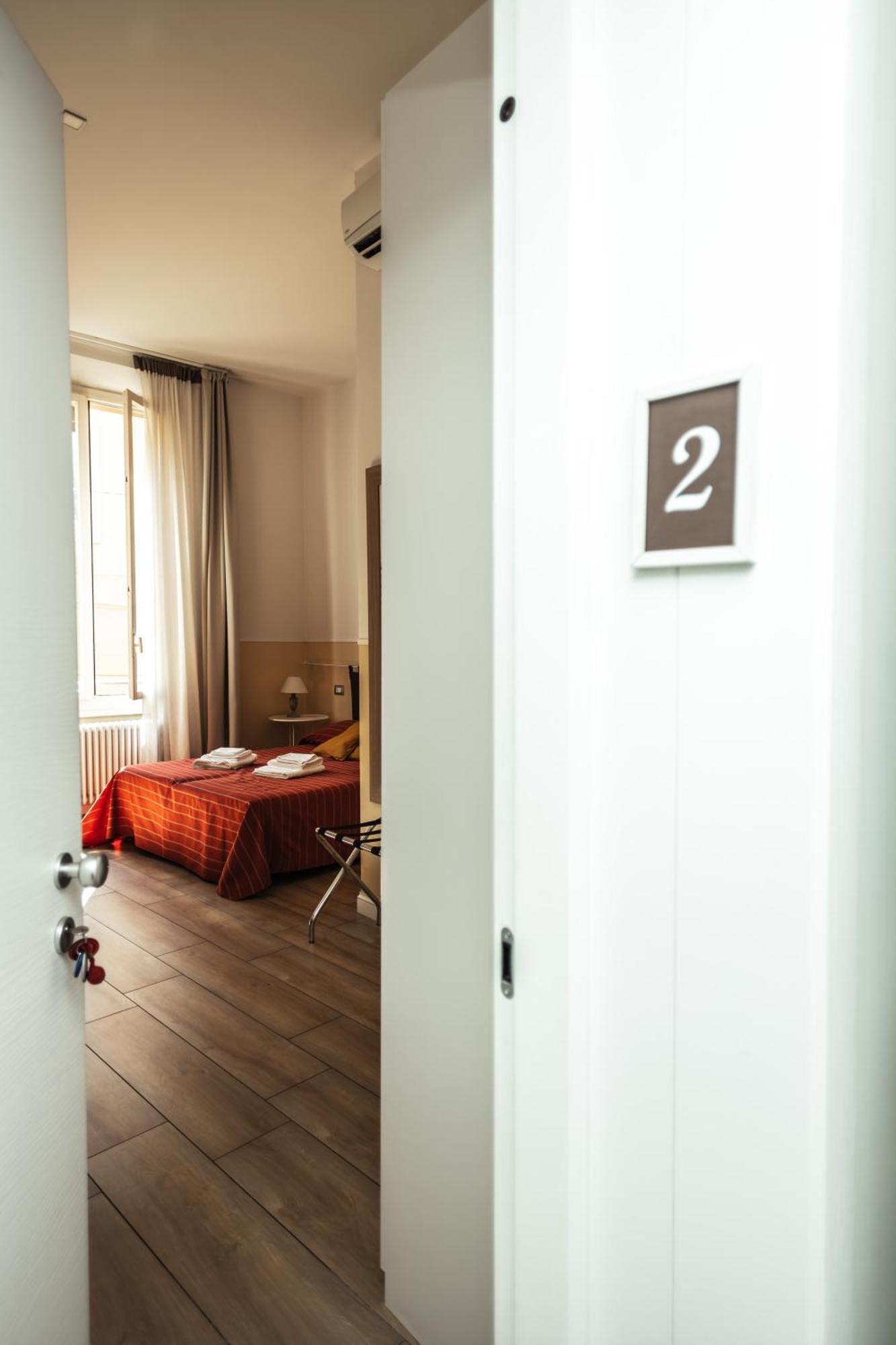 Il Tiro Rooms Болонья Екстер'єр фото