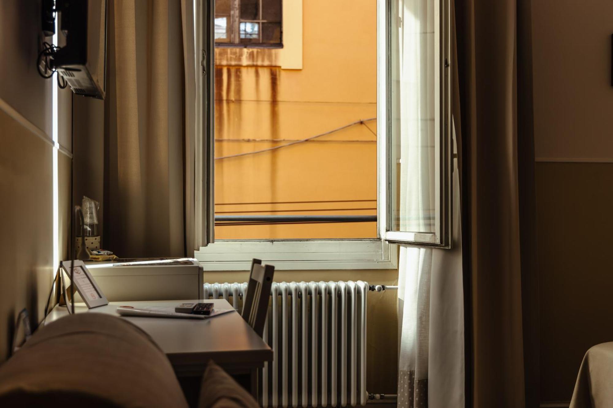 Il Tiro Rooms Болонья Екстер'єр фото