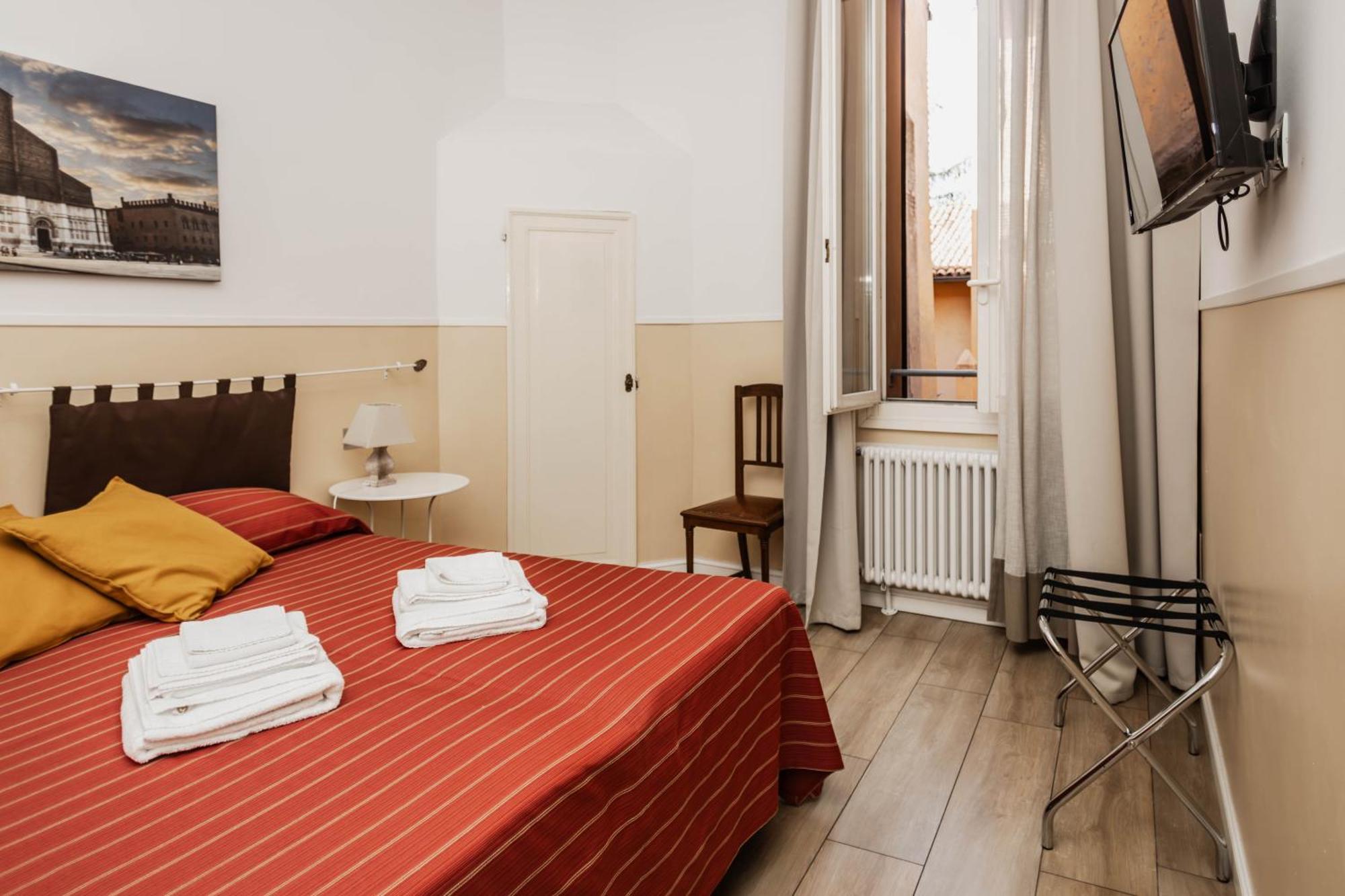 Il Tiro Rooms Болонья Екстер'єр фото